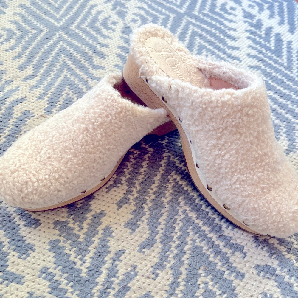 Jcrew Sherpa Mule Clogs Size 8 - Like New! - image 2